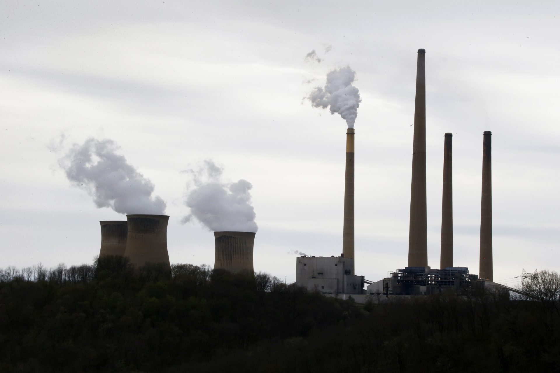 Pa.’s RGGI rule, which would put a price on carbon dioxide, nears finish line after oversight board vote