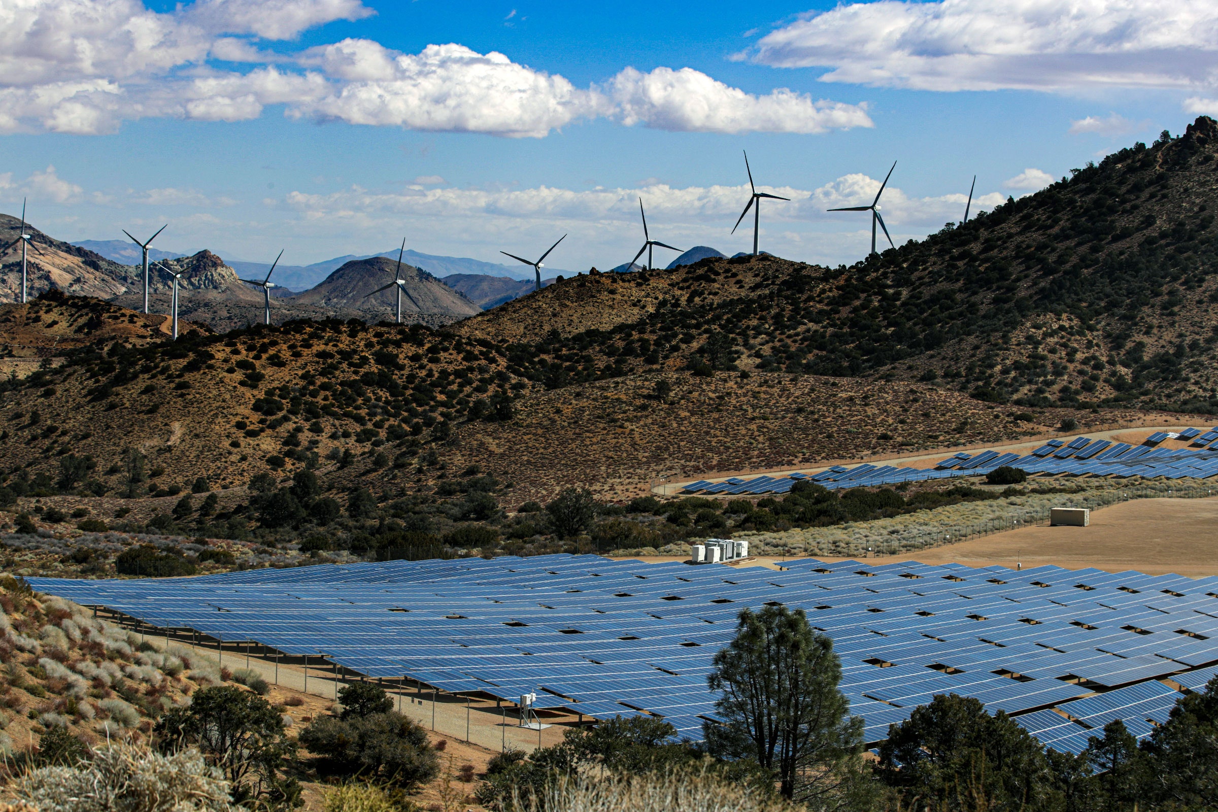 Bill McKibben: Renewable energy is suddenly startlingly cheap