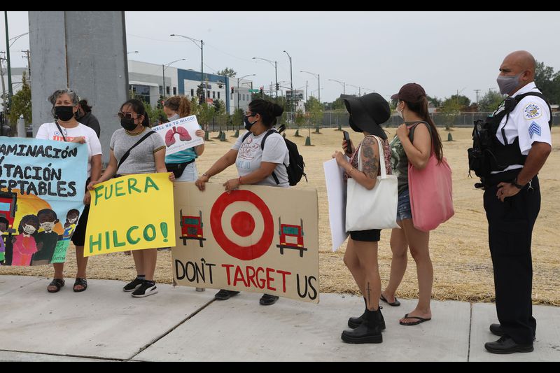 Little Village residents protest warehouse opening, cite more pollution because of added diesel truck traffic
