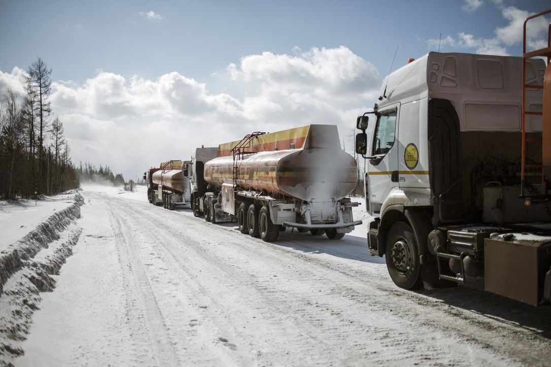 For truck drivers on Siberia’s ice highways, climate change is terrifying